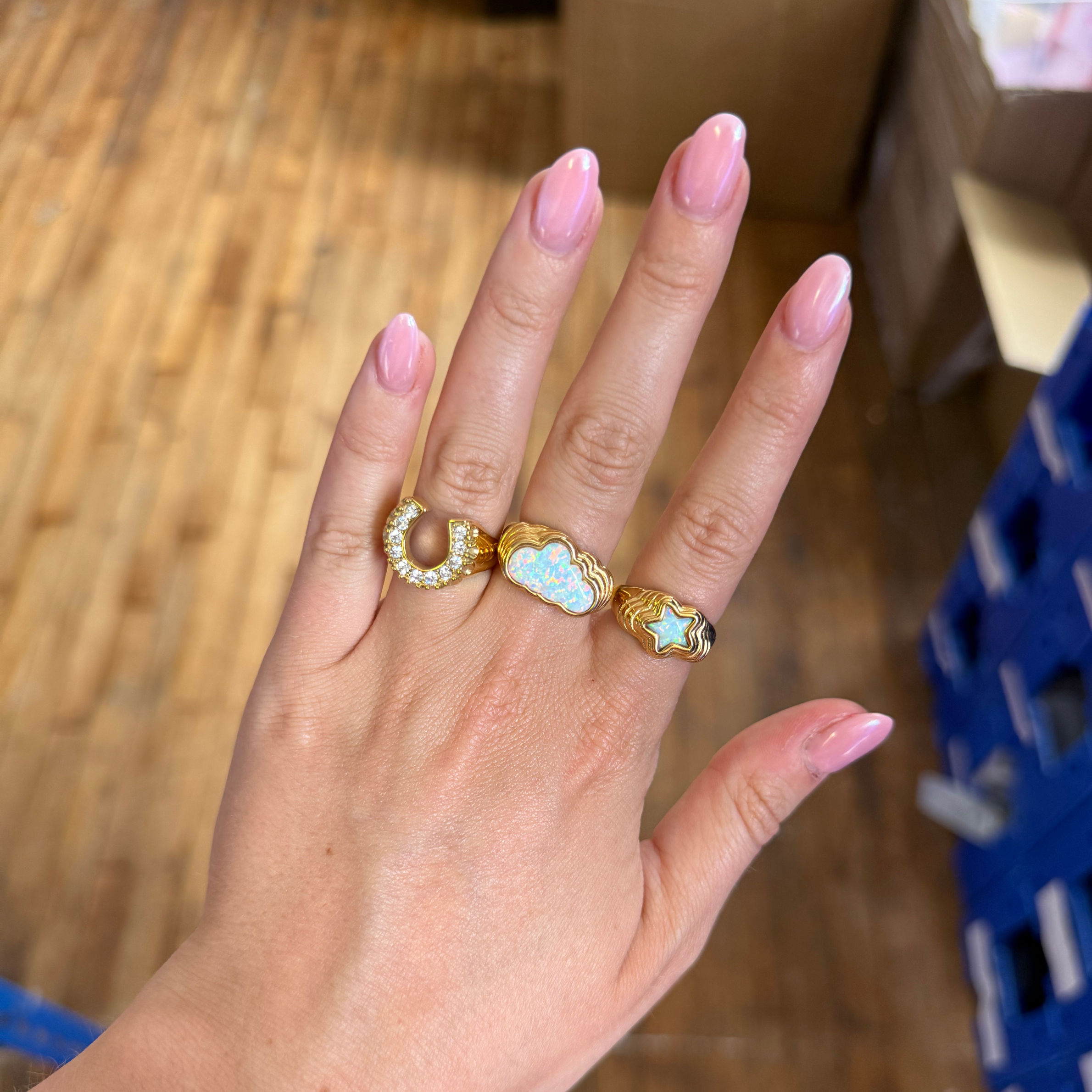 Starstruck Opal Ring Gold