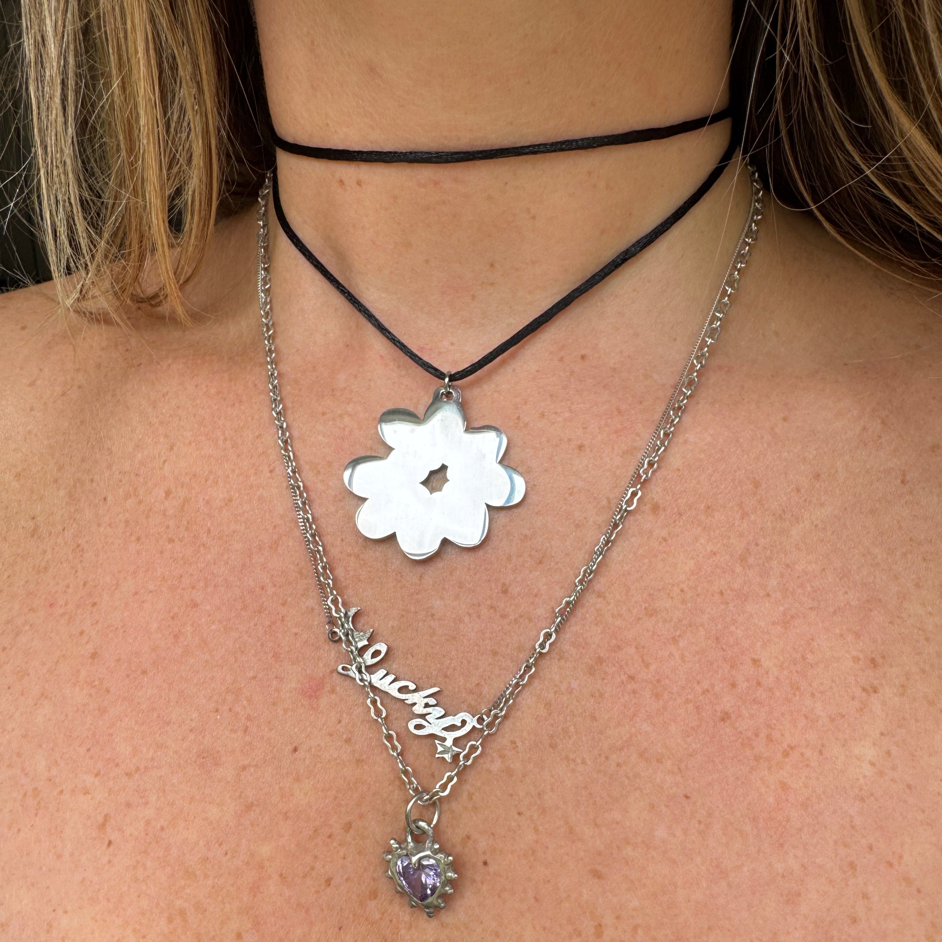 July Child x Norah Store Blobby Flower Necklace