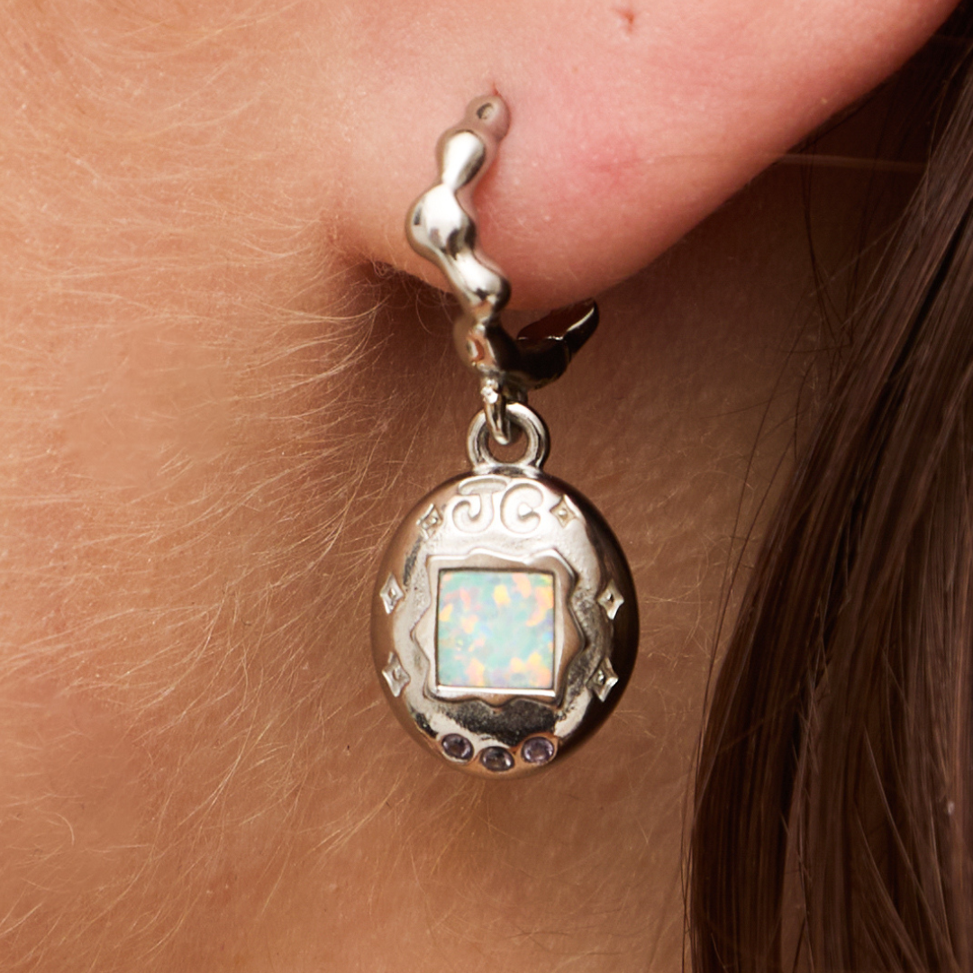 Tamagotchii Earring Silver