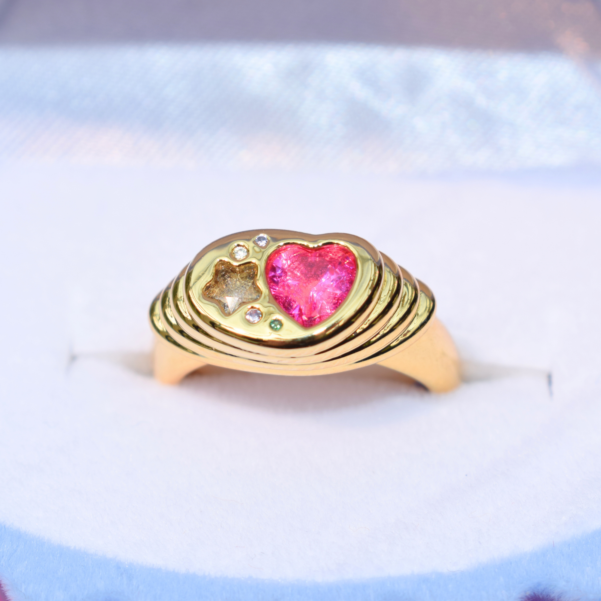 Ziggy Starburst Pinky Ring Gold