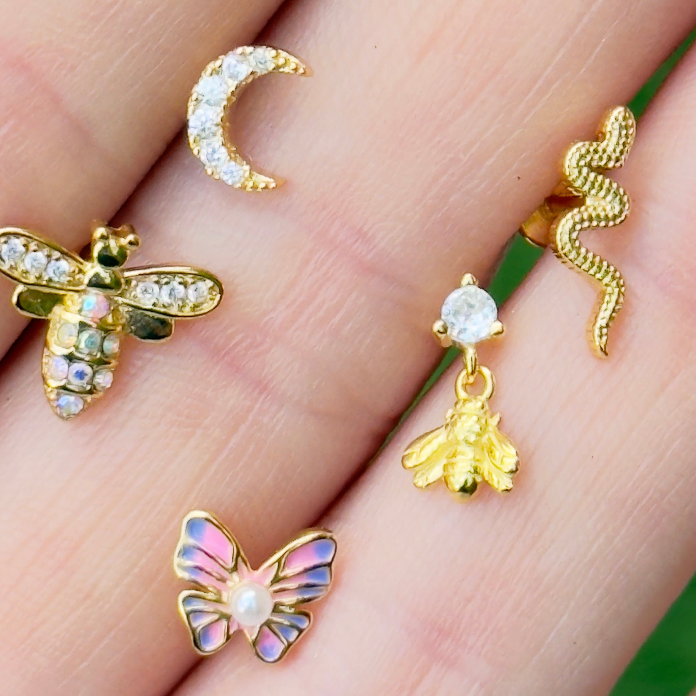 Disco Bee Stud