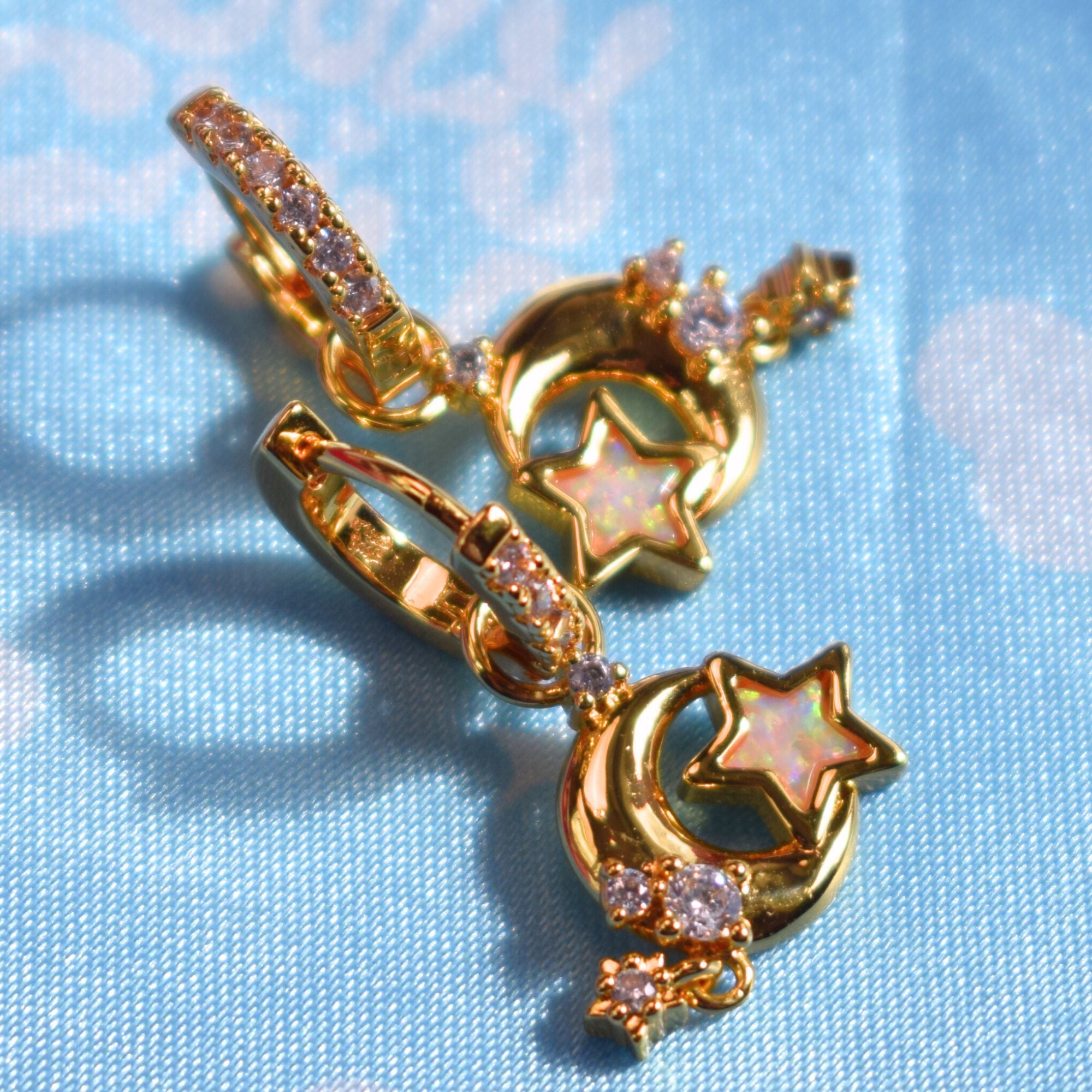 Twinkle Moon Huggies Gold