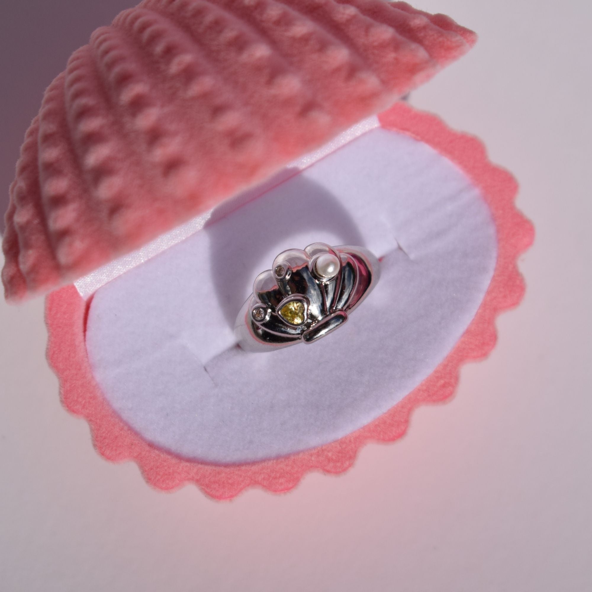 Love Pearls Shells Silver Ring