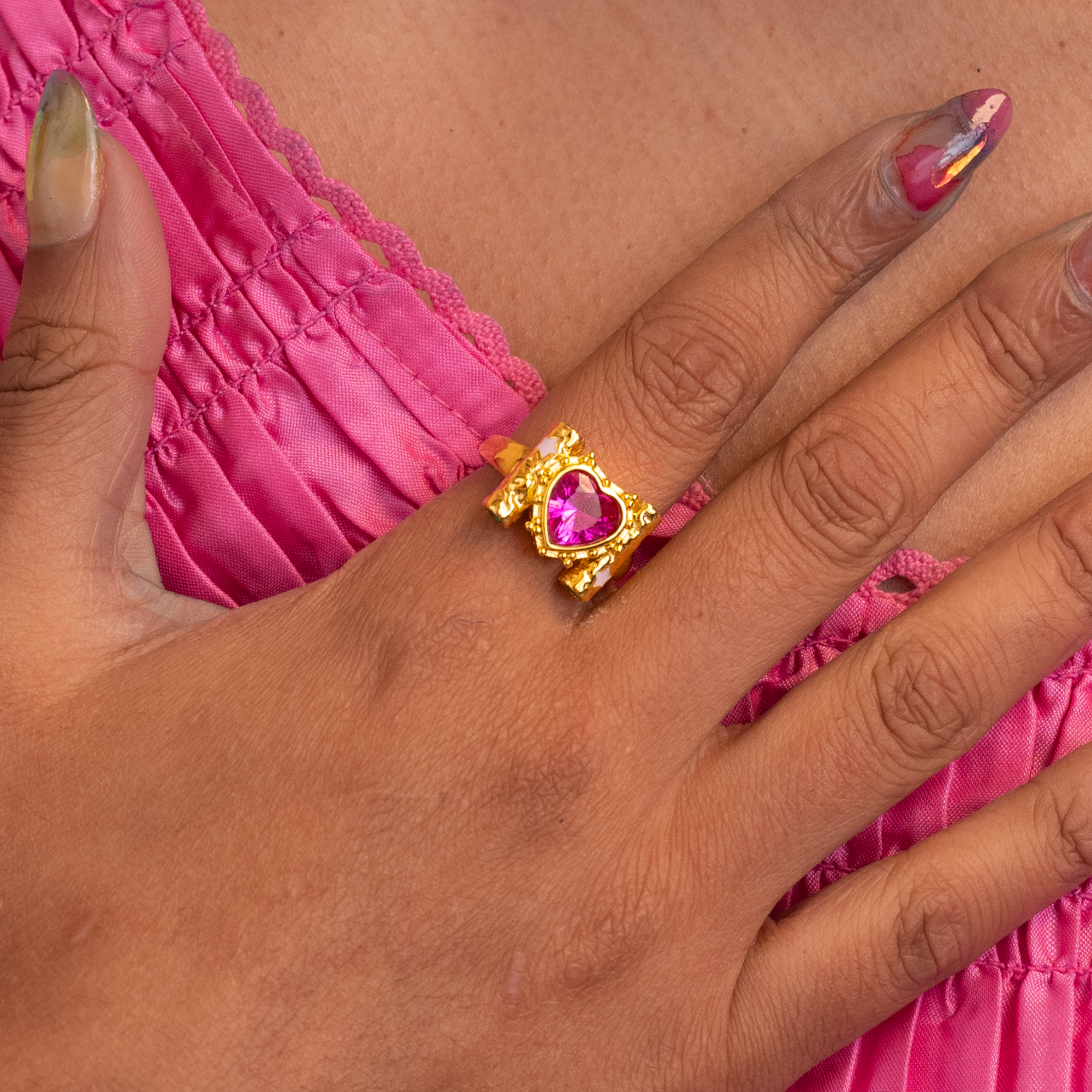 Pillar of Love Ring Gold