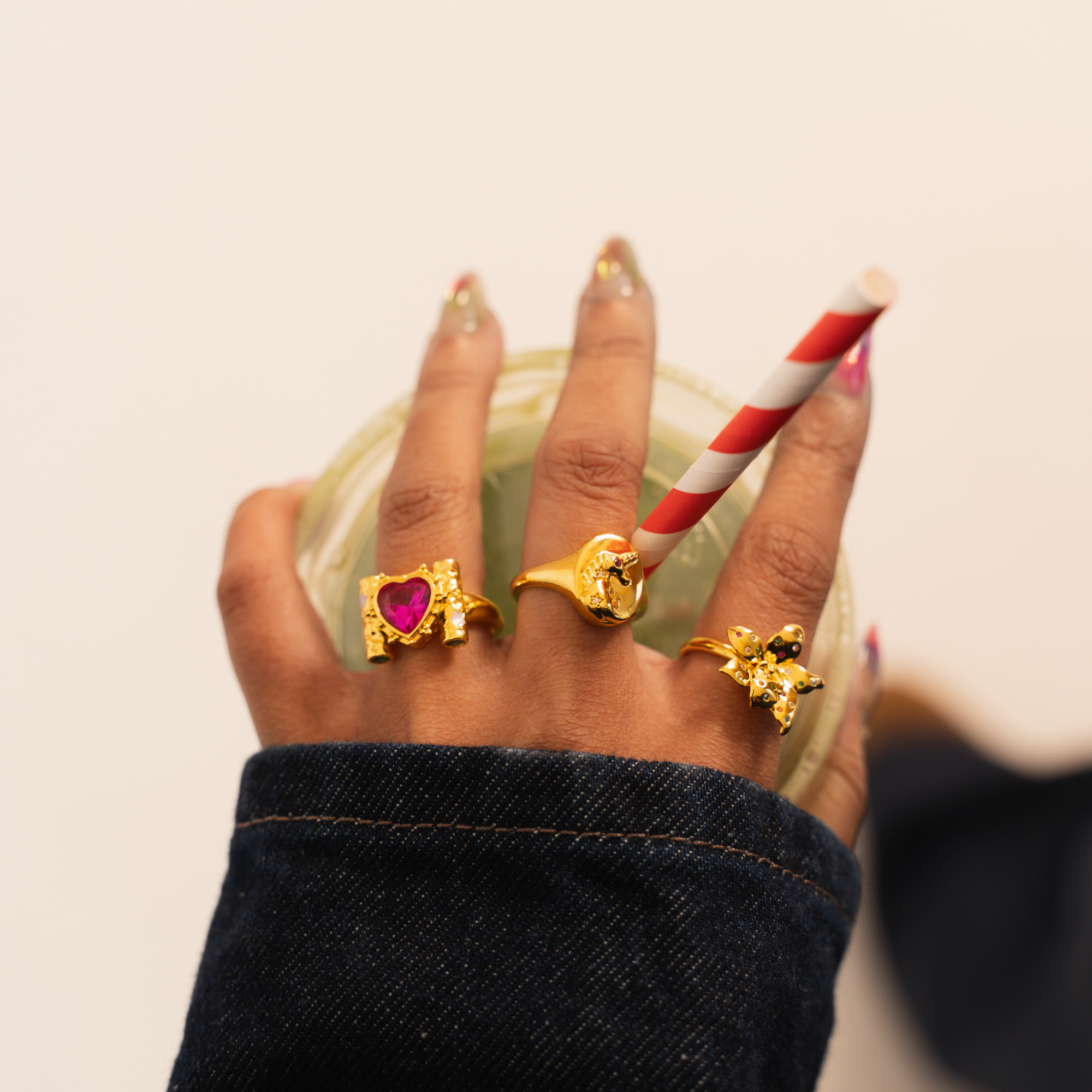 Pillar of Love Ring Gold