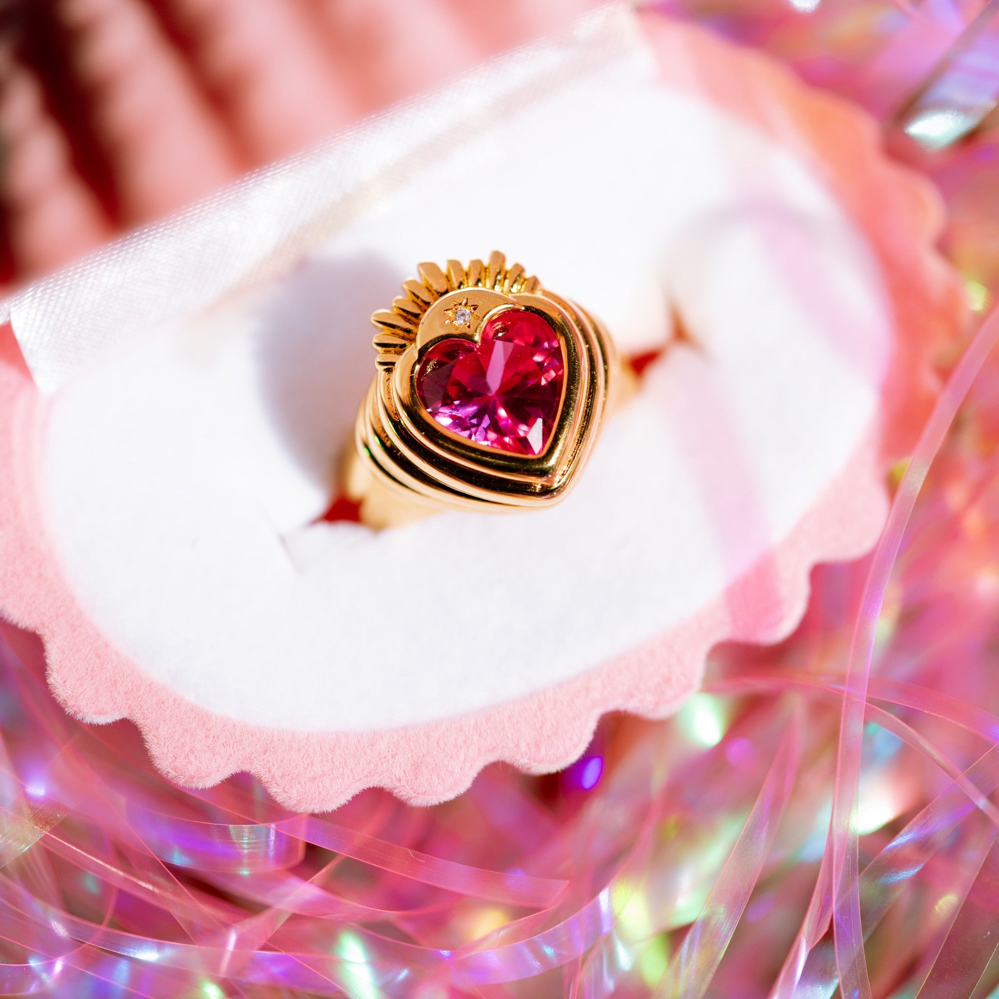 Queen Of Hearts Gold