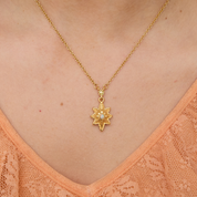 North Star Necklace Gold