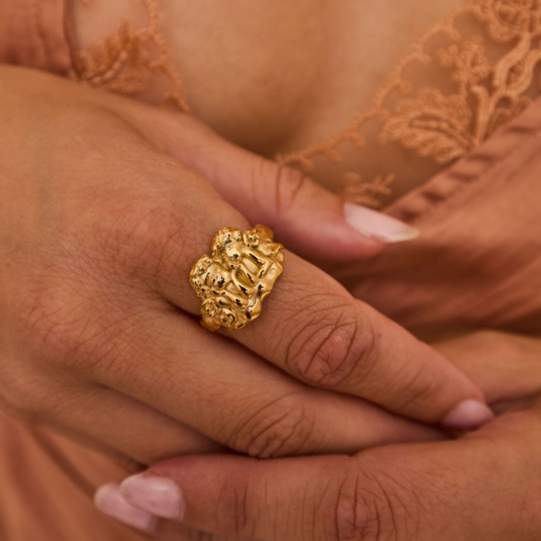 Cherub Ring Gold
