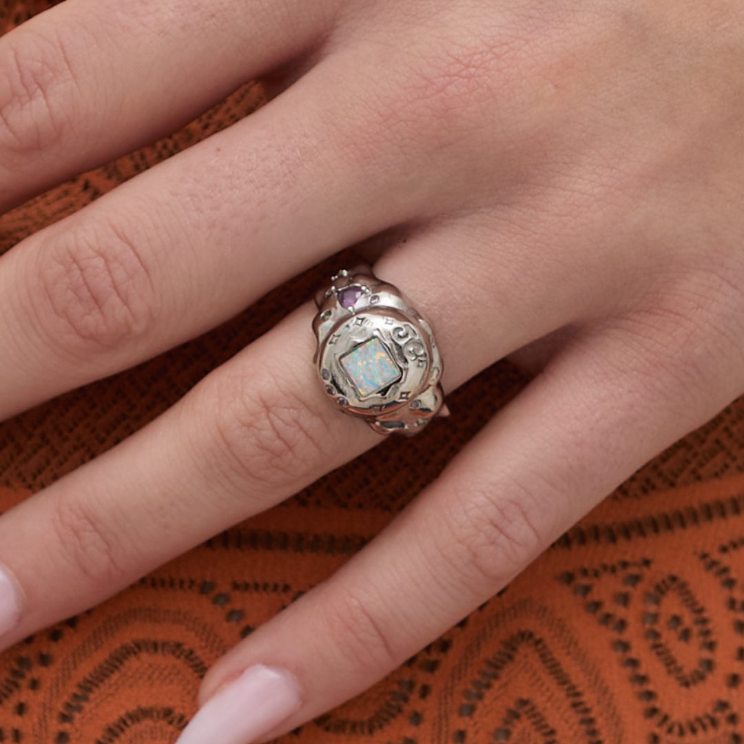 Tamagotchii Ring Silver