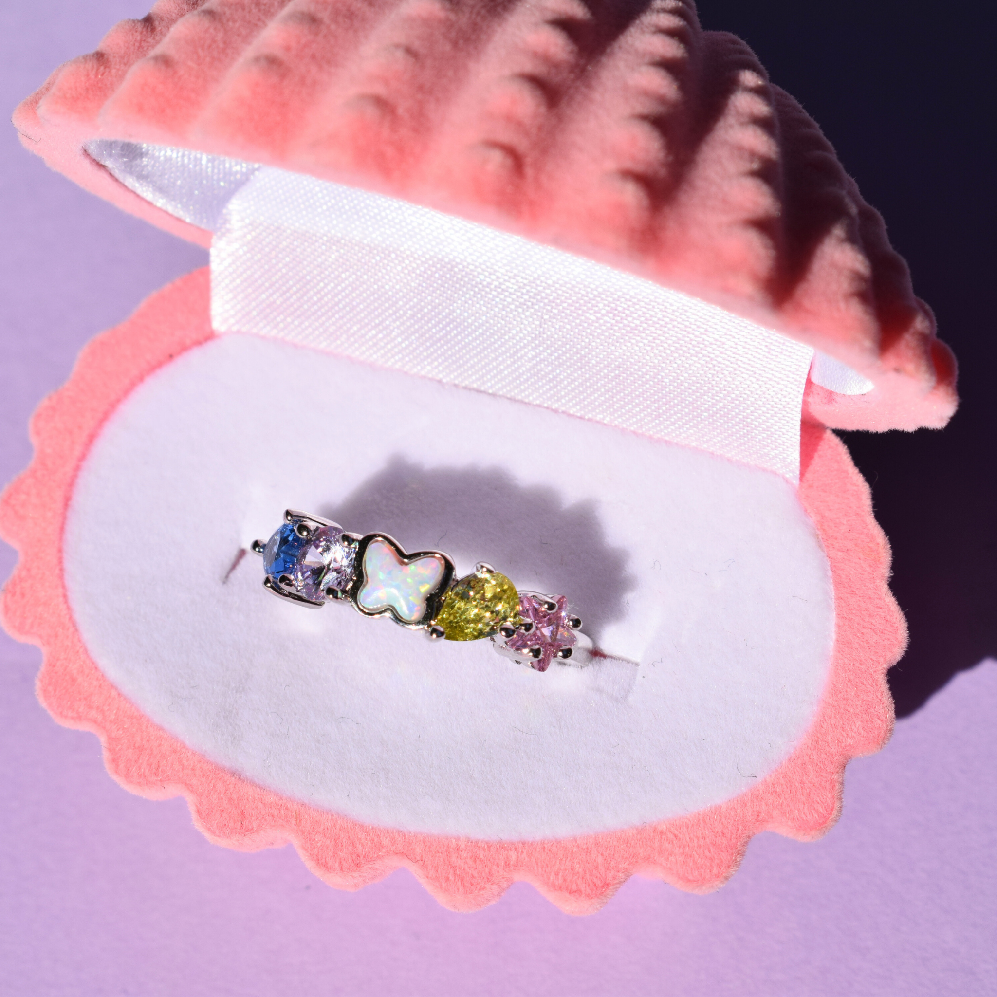 Midsummer Dream Ring Gold