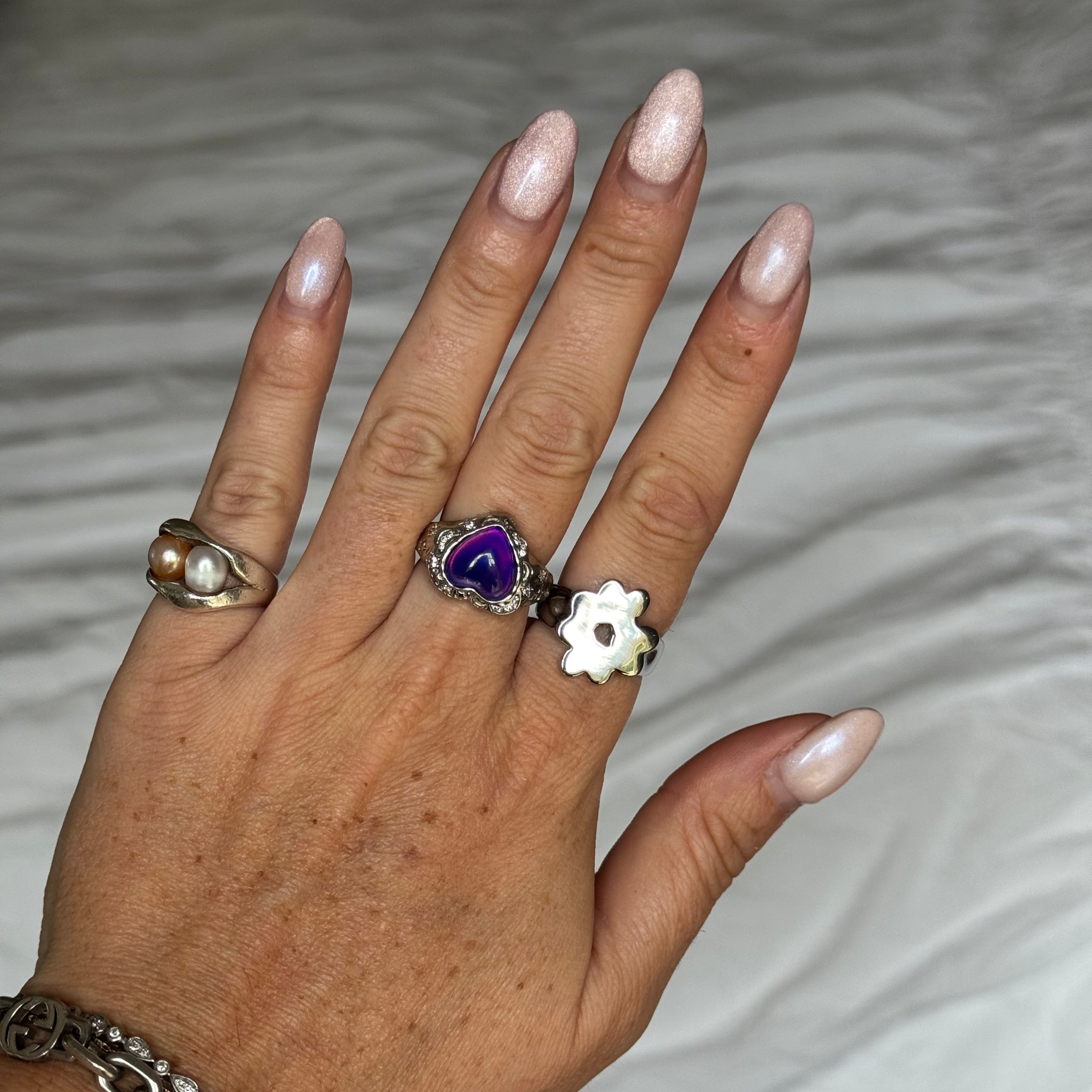 July Child x Norah Store Blobby Flower Ring