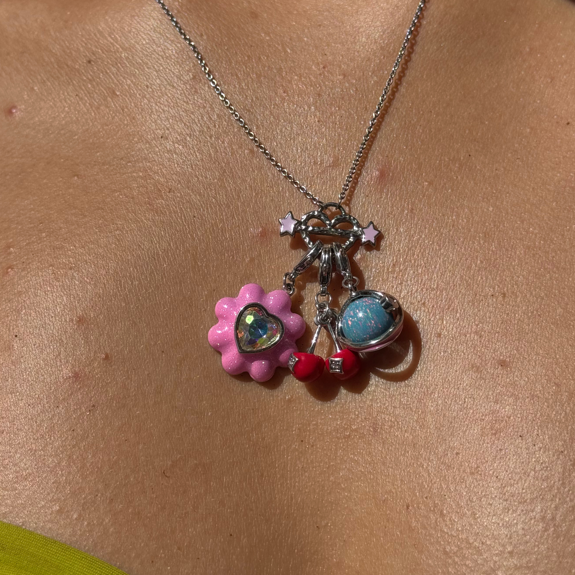 Glitter Flower Charm Silver