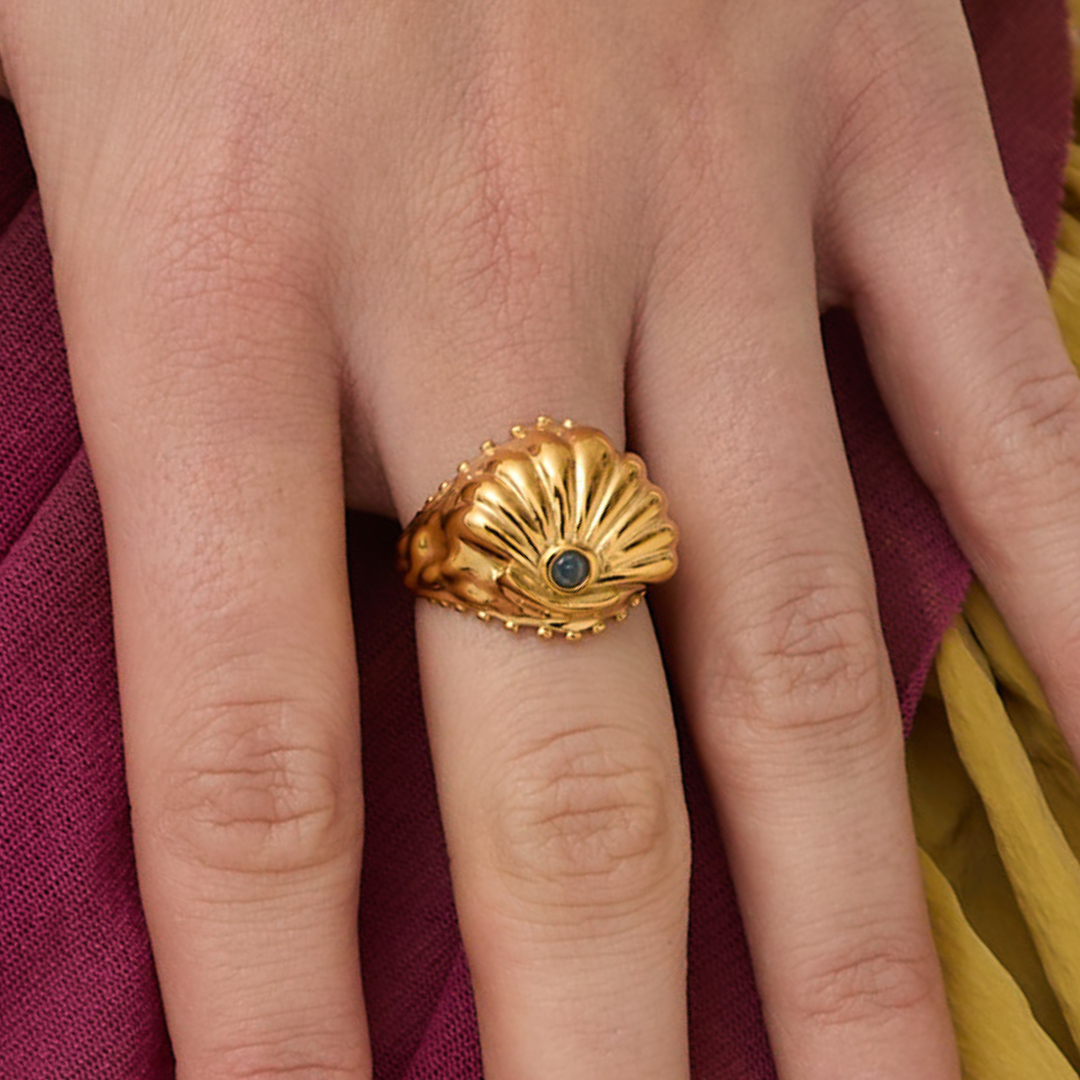 Ariel's Shell Ring Gold