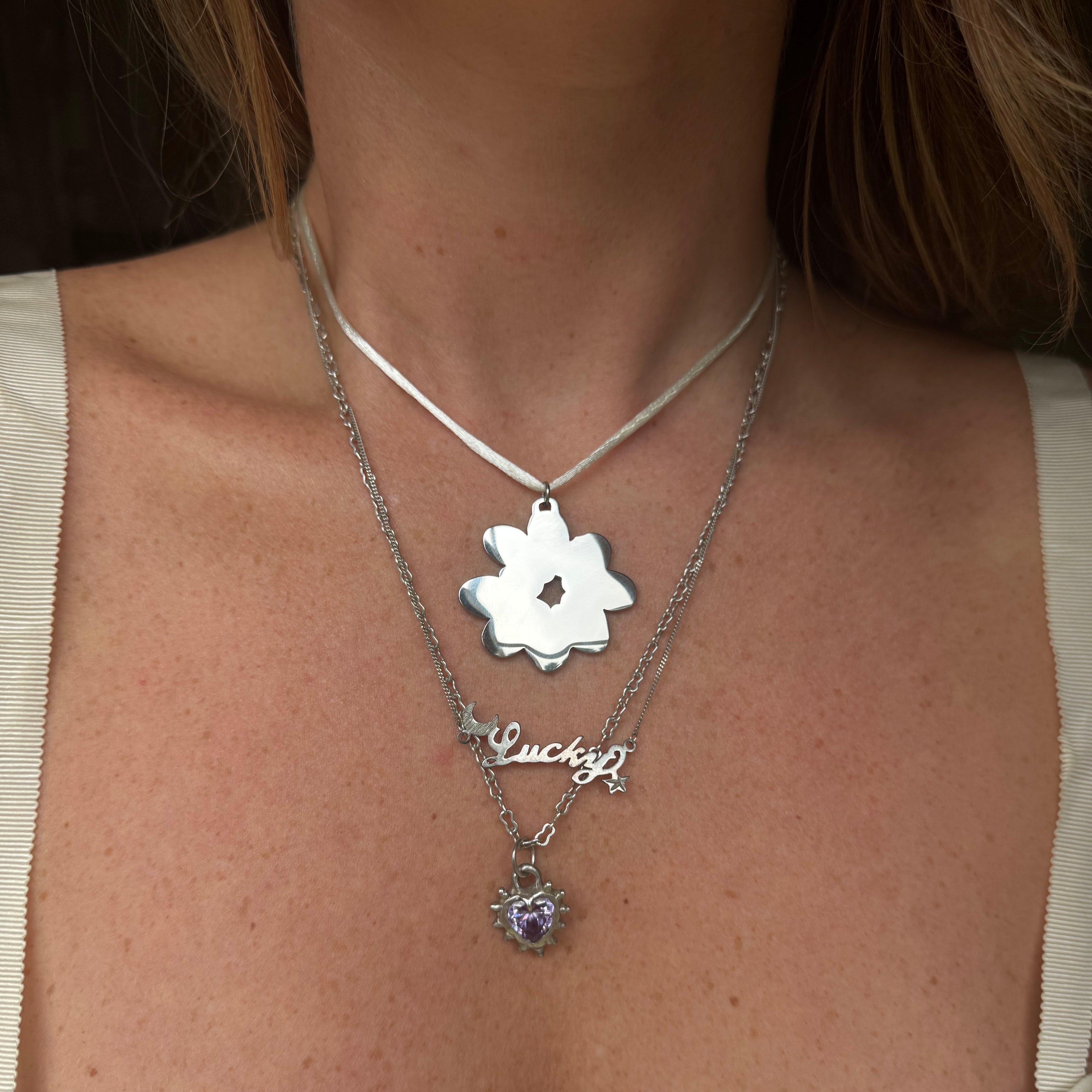 July Child x Norah Store Blobby Flower Necklace