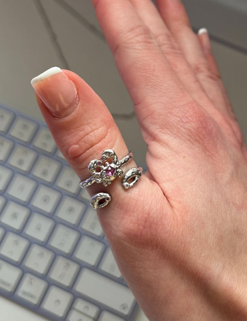 Cancer Claws Ring Silver