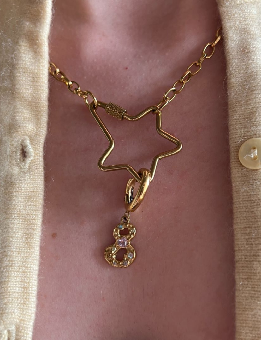 Eight – The Powerhouse Charm Gold