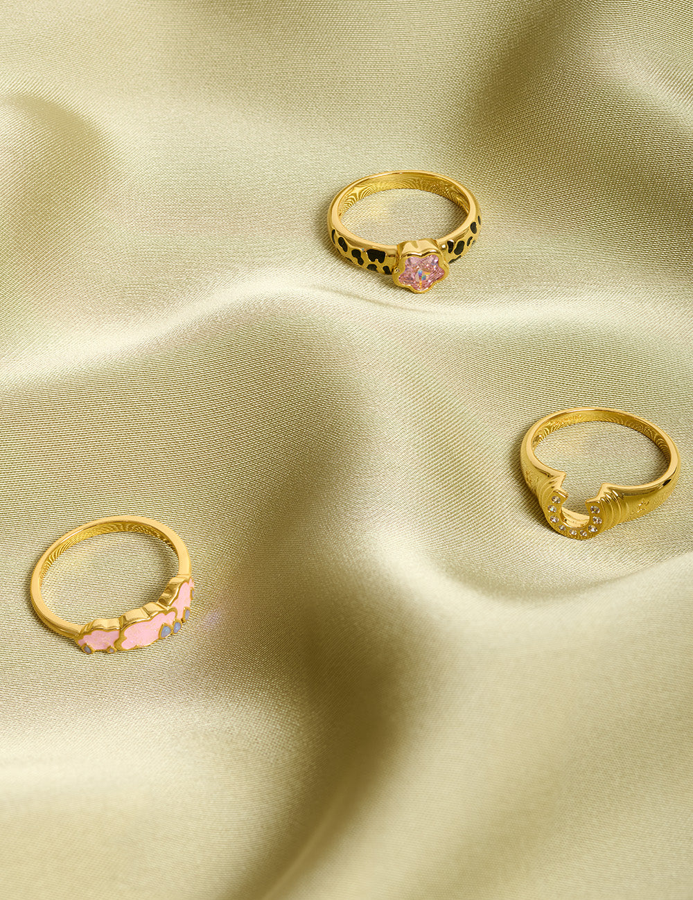 Lucky Strike Ring Gold
