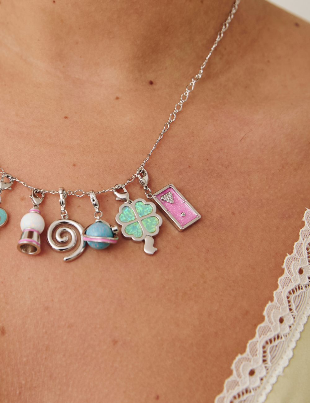 ShimmerShotSilver_Charm_JulyChild_2.png