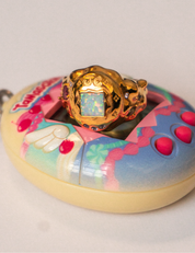 Tamagotchii Ring Gold