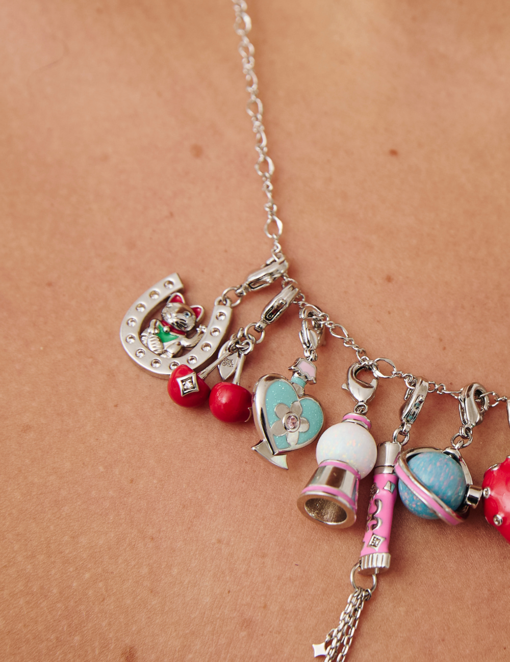 WildCherrySilver_Charm_JulyChild_2.png